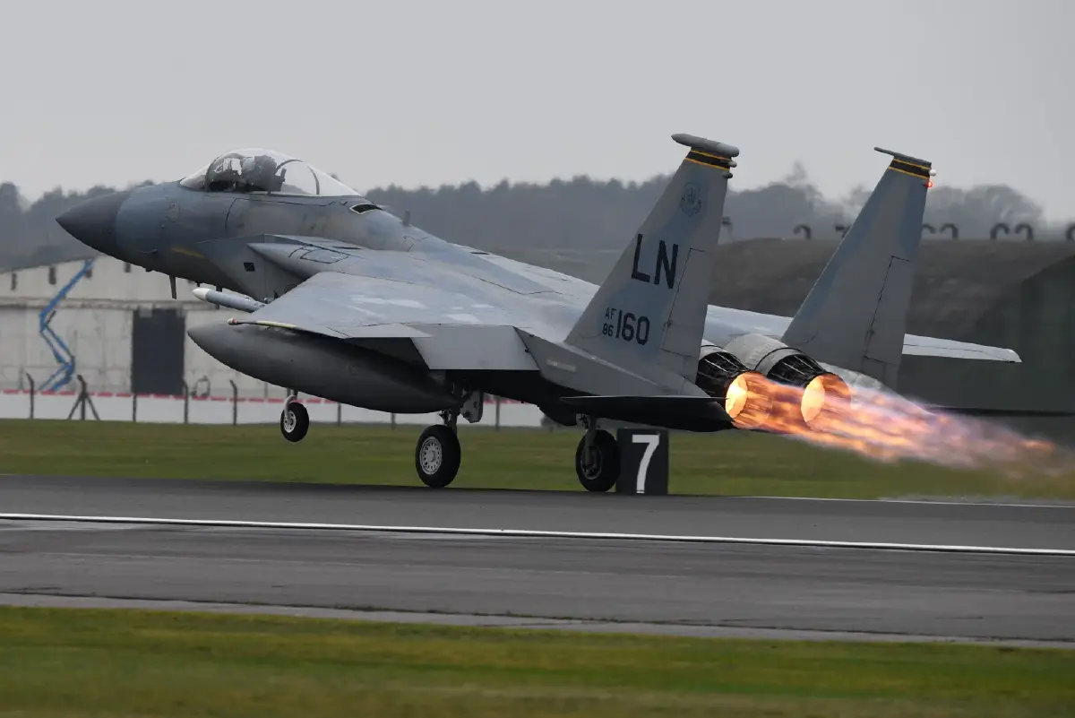 ตรวจข้อเท็จจริง กระแสข่าวญี่ปุ่นบริจาค F-15 ให้กัมพูชา ยังไร้หลักฐาน ขัดเงื่อนไขกฎหมายสหรัฐฯ