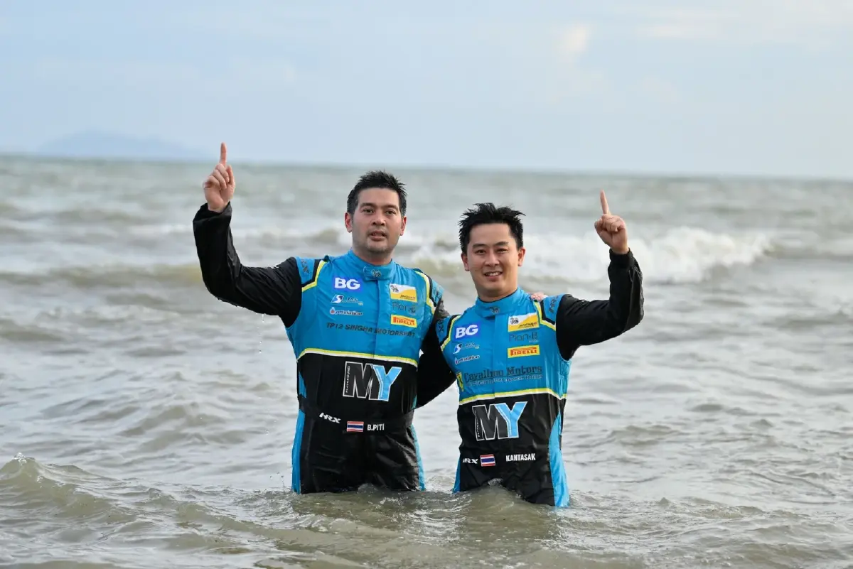 “ต๊อดปิติ” แซงท้ายเกม! สิงห์ มอเตอร์สปอร์ตฯ เหมาชัย GT3 ศึกบางแสน 2 เรซติด