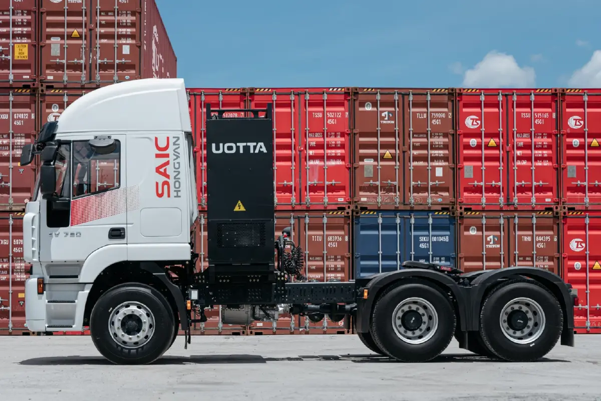 ยู สวอพ เปิดตัว UNEX EV 6x4 รถหัวลากสลับแบตฯ เจาะโลจิสติกส์