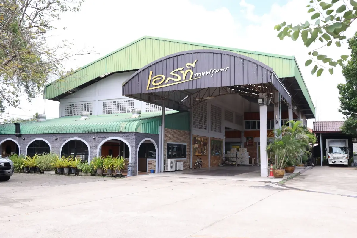 "เอสที"  ปลุกเสน่ห์กาแฟชุมพร  แจ้งเกิดแบรนด์ดังคู่จังหวัด