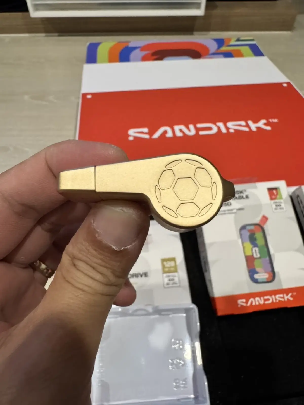 เอาใจสายบอล SanDisk FIFA World Cup 2026 ลิขสิทธิ์แท้ฟุตบอลโลก สายสะสมต้องมี