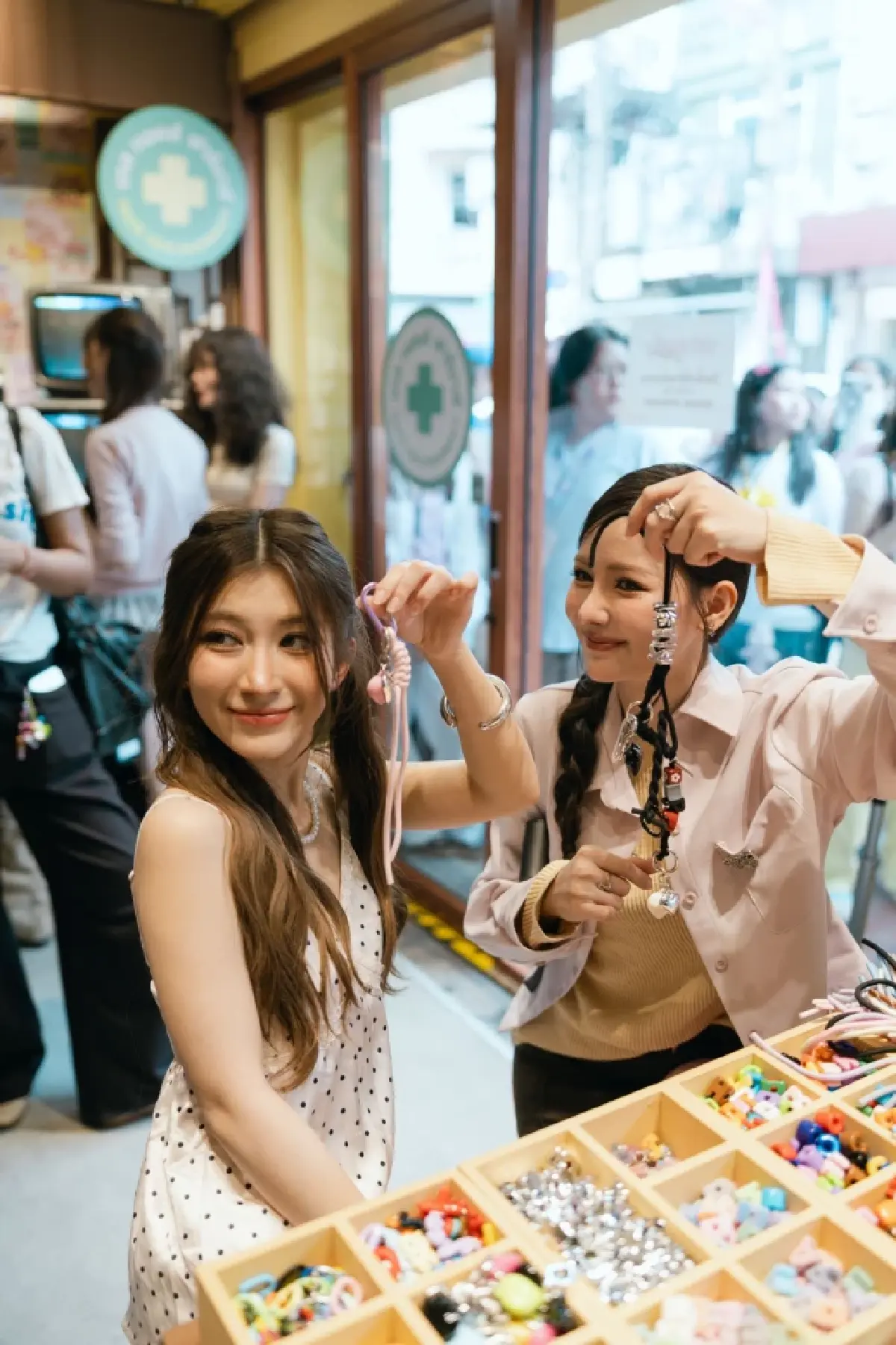 Take Toys ผุด "ตุ๊ตา" อาร์ตทอยไทยแท้ บุกป๊อปอัพย่านทรงวาด