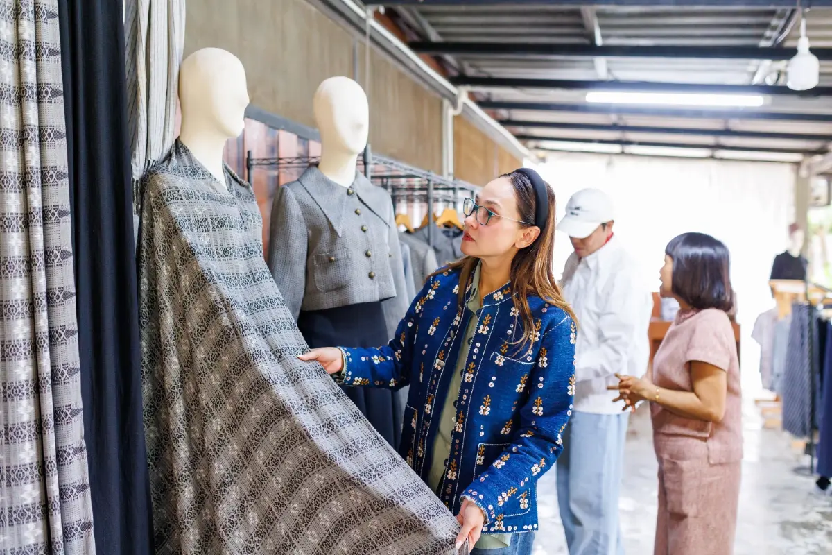 ชวนเที่ยวงาน Legacy of Thai Textiles พลิกโฉมผ้าไทยสู่แฟชั่นสุดชิค