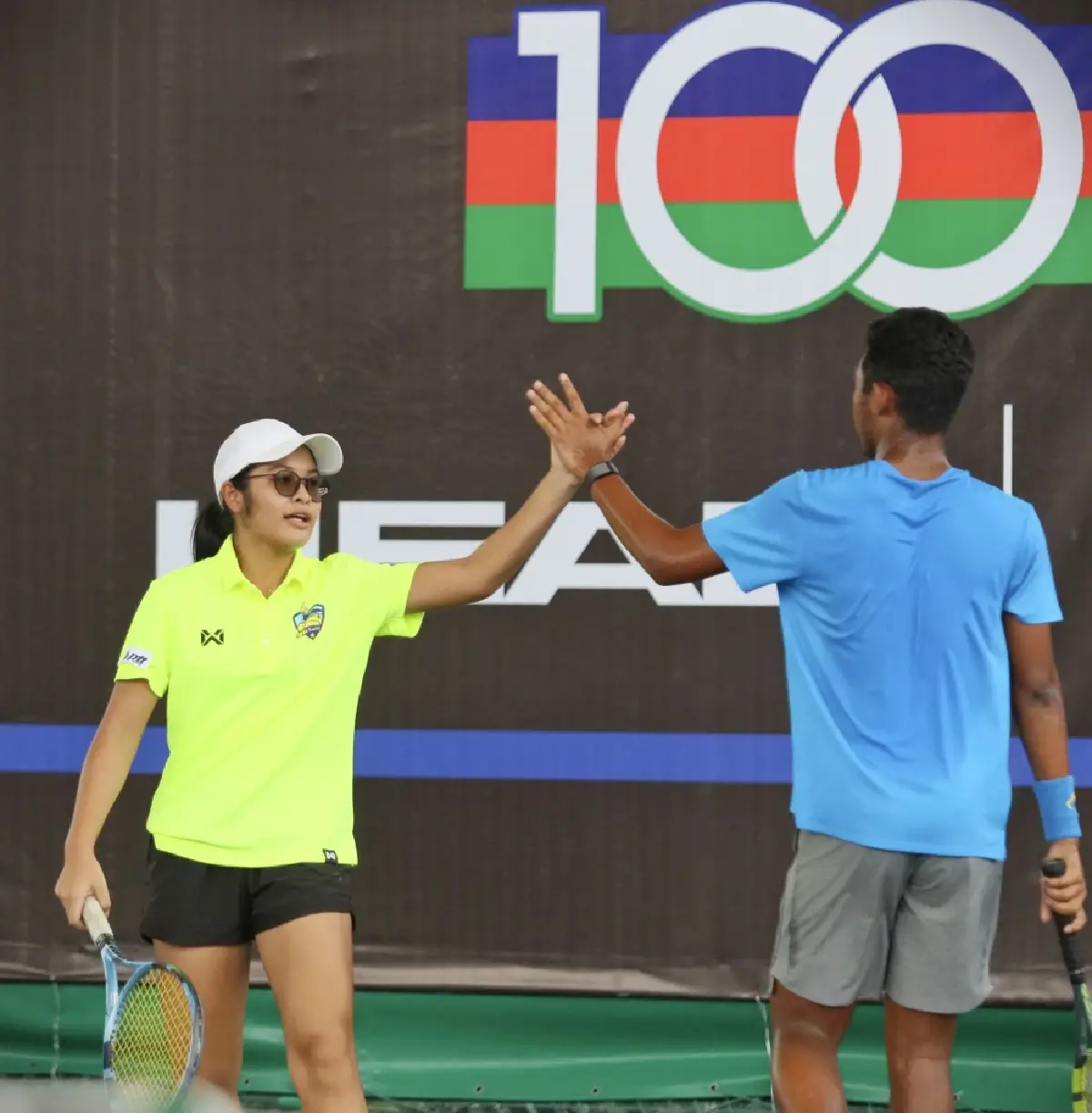 RodFai Blue พลิกแซงชนะนัดชิง ผงาดแชมป์ถ้วย เอ เทนนิส 100 พลัส