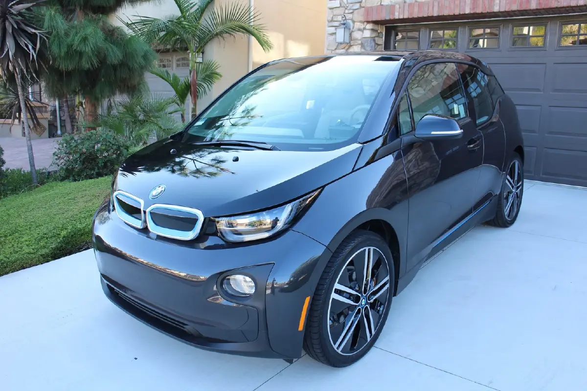 อังกฤษเตรียมเก็บภาษี EV ตามระยะทาง เริ่มปี 2028 สัญญาณใหม่ยุครถไฟฟ้า