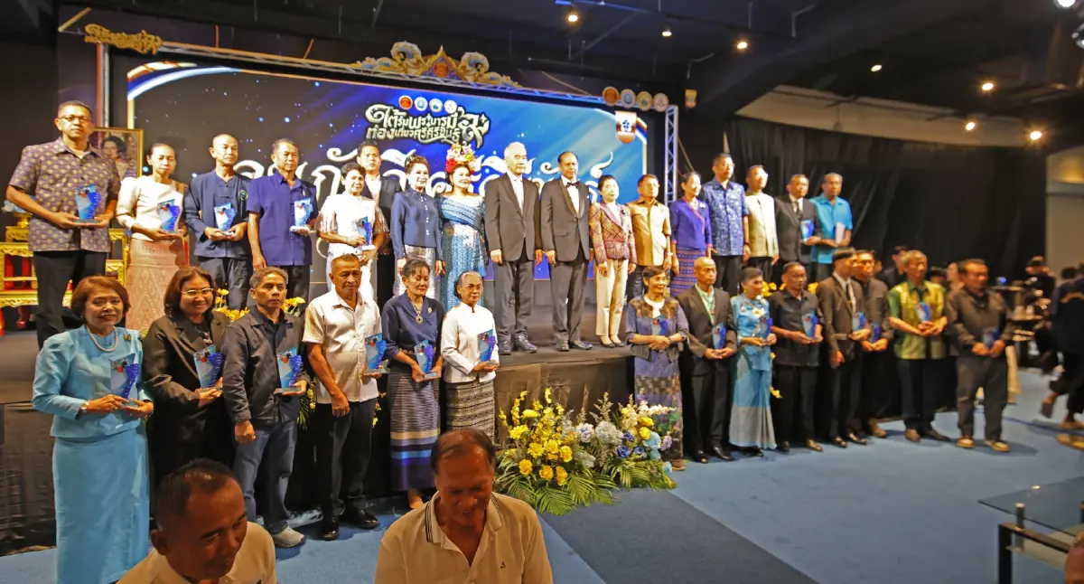 “สุวัจน์” รับรางวัล “คนภักดีศรีคีรีขันธ์” ปาฐกถาชูประจวบฯและหัวหิน สู่ Wellness–Longevity City
