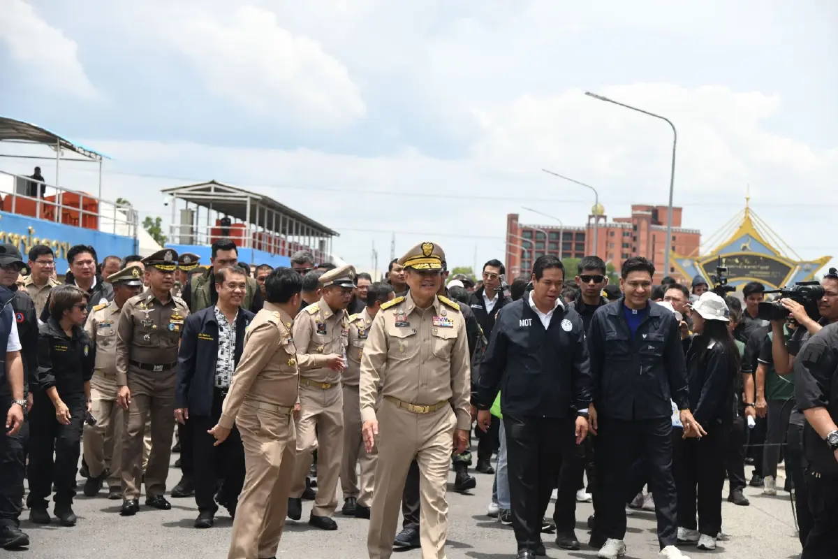 อนุทินลงพื้นที่สงขลา ดัน 96 โครงการกว่า 1.3 หมื่นล้าน ฟื้นเศรษฐกิจชายแดนใต้