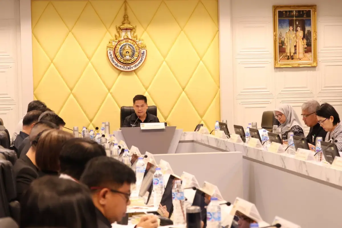 “วราวุธ” ปักหมุด 5 จังหวัดใต้ ดันยาง-ฮาลาล เชื่อมการค้ามาเลเซีย