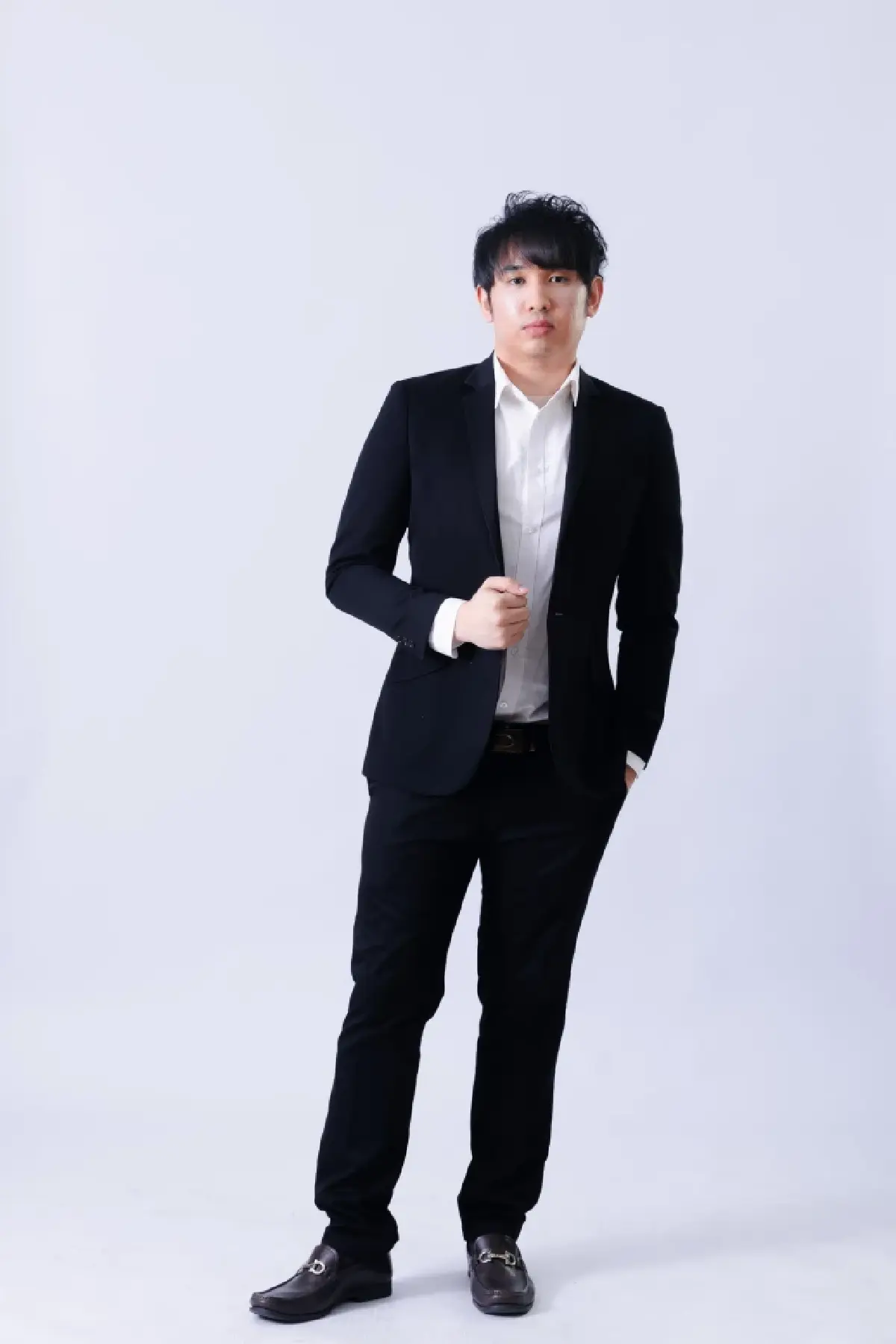 วทัญ จิตต์สมนึก