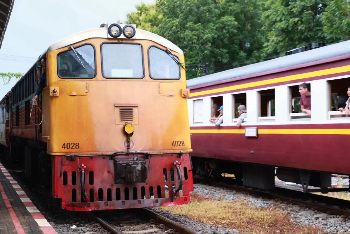 “สรรเพชญ” เผยความคืบหน้ารถไฟทางคู่สายใต้ 3 เส้นทาง 534 กม. เชื่อมชุมพร-มาเลเซีย