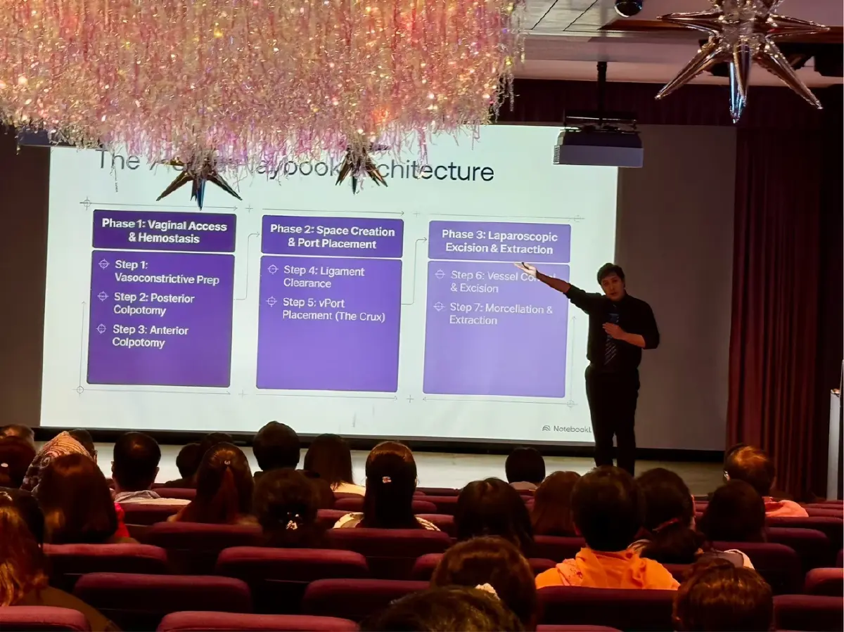 นพ.วีรพล ถ่ายทอดเทคนิค vNOTES บนเวทีนานาชาติ ณ สิงคโปร์