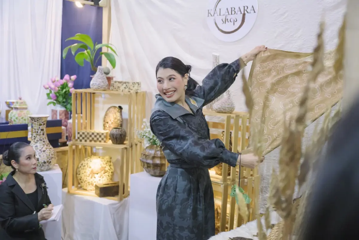 ชวนเที่ยวงานนิทรรศการศิลปะเทิดพระเกียรติ ดัน Soft Power ไทยผ่านงานศิลป์ร่วมสมัย