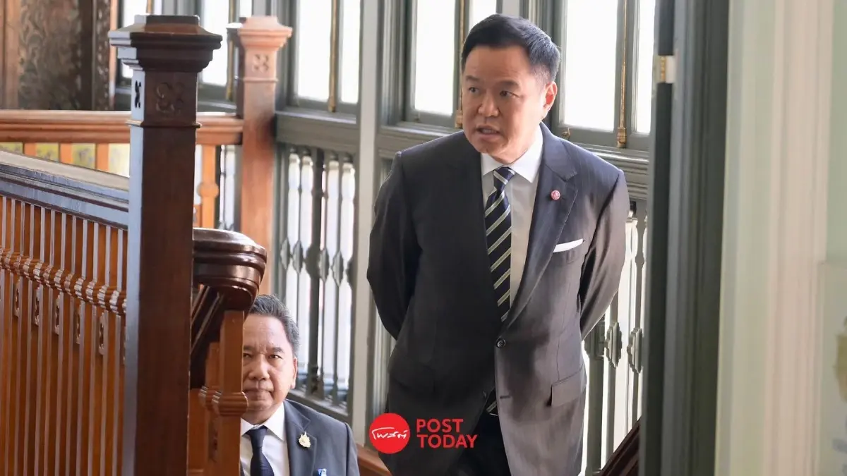 อนุทิน ชาญวีรกูล 
