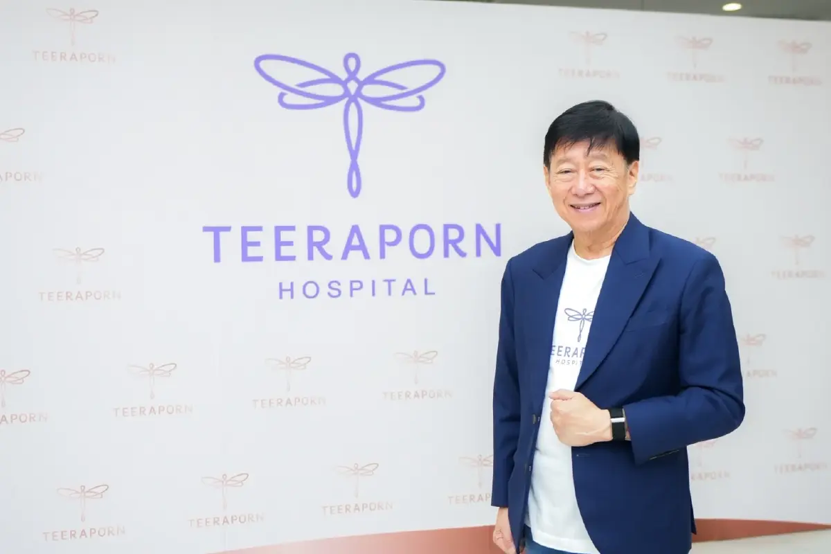 ผศ.นพ.ชลธิศ สินรัชตานันท์ ประธานเจ้าหน้าที่บริหารฝ่ายการแพทย์ (Co-CEO MED)