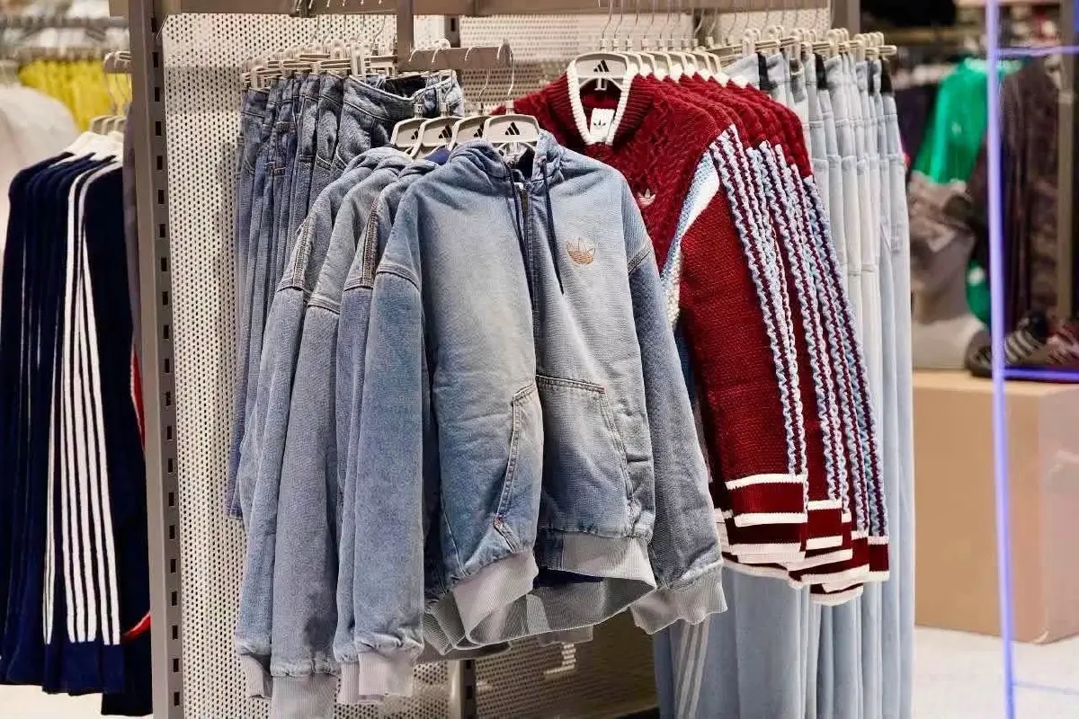 ปักหมุด adidas Originals Outlet แห่งแรกในไทย ที่บลูพอร์ตหัวหิน