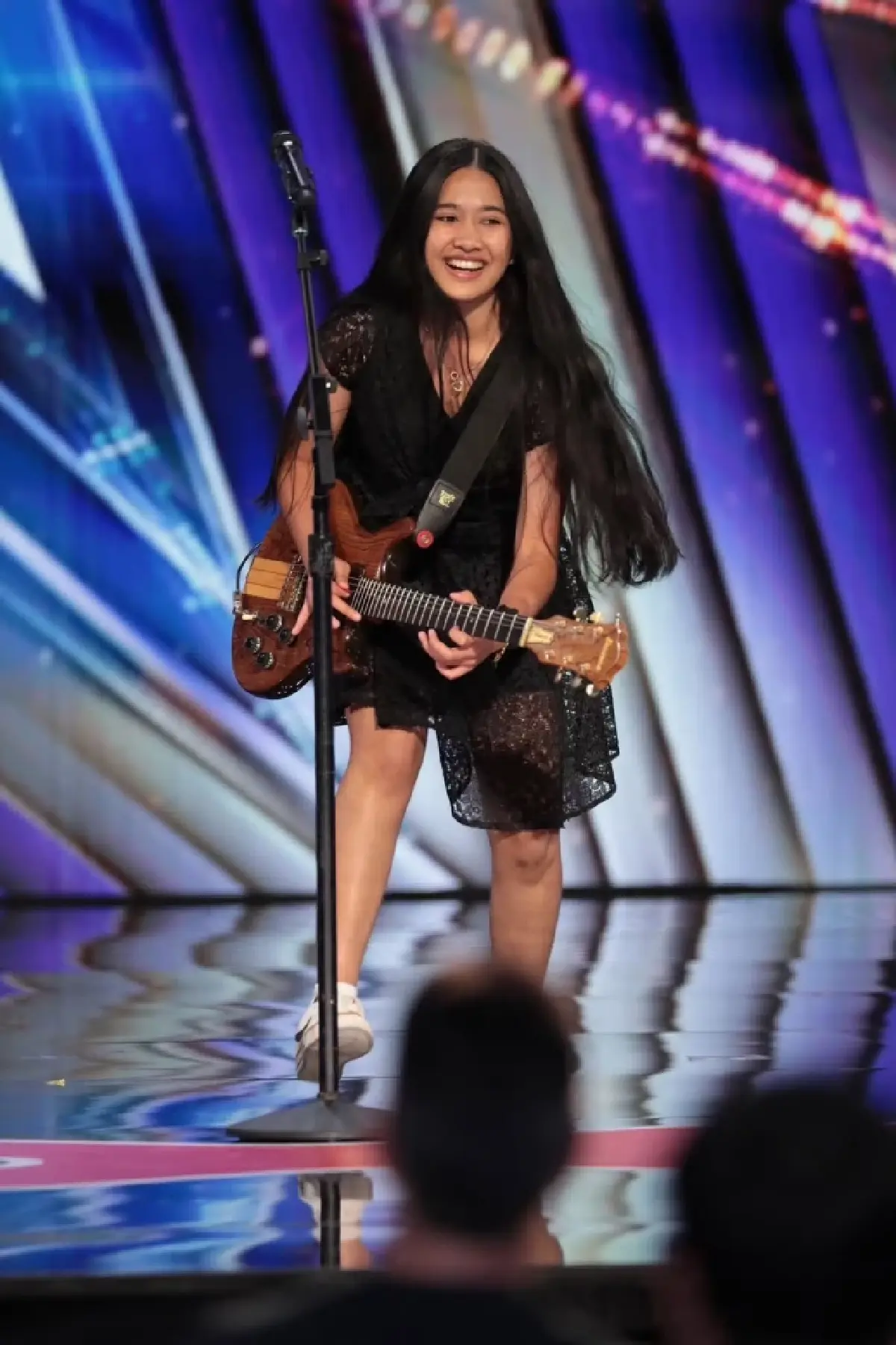 ร่วมเชียร์"เนเน่" แข่ง America’s Got Talent "CP" จัดจอยักษ์กลางนิวยอร์ก