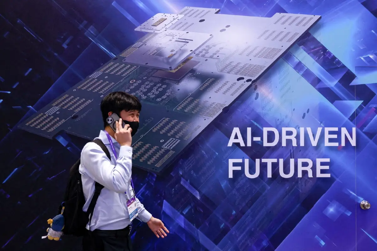 สถาบันการเงินเตือนใช้ AI สั่งของแทน เพิ่มความเสี่ยงฉ้อโกง-ดูดข้อมูล