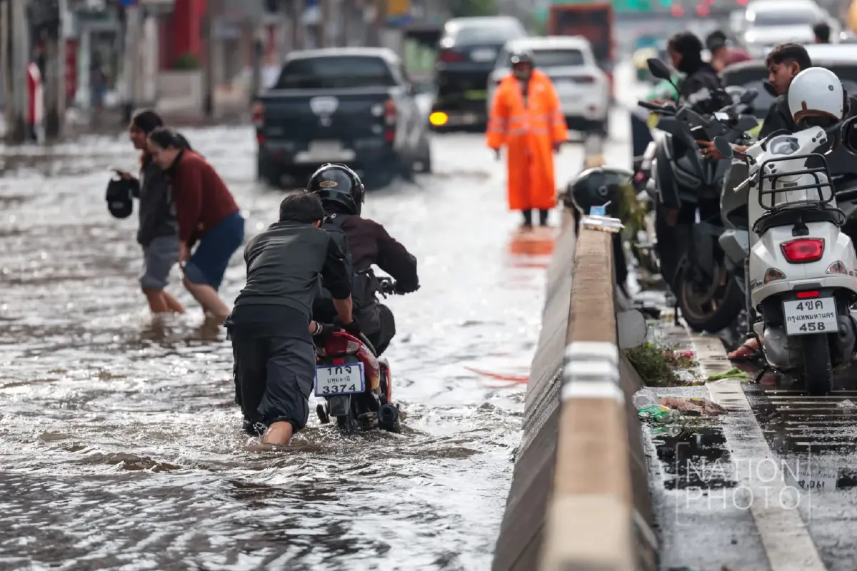 จัดการน้ำติดเขตจังหวัด สั่งการสะดุด  เสนอรวมกลุ่มเมืองรับมือน้ำท่วมข้ามพื้นที่
