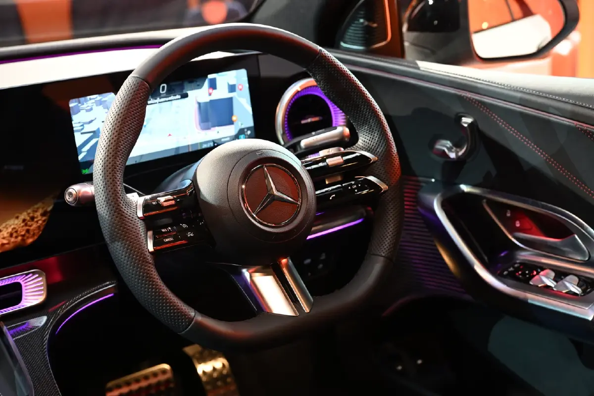 เบนซ์ เปิดตัว The all-new electric GLC ไฟฟ้า100% ลุ้นราคาไม่เกิน 3.7 ล้าน