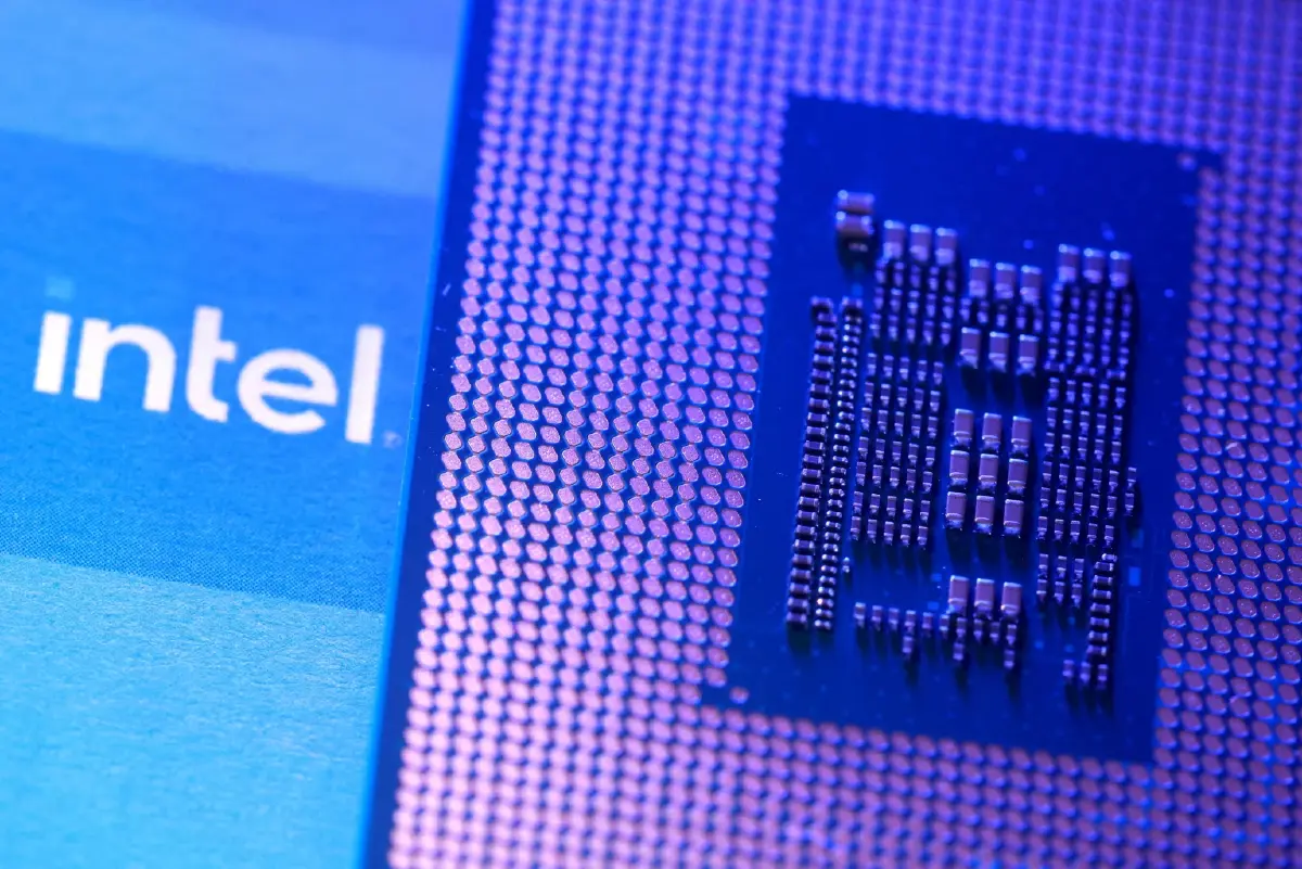 ดีลข้ามชาติ! SK Hynix เล็งผนึก Intel ผลิตชิปในอเมริกาครั้งแรก