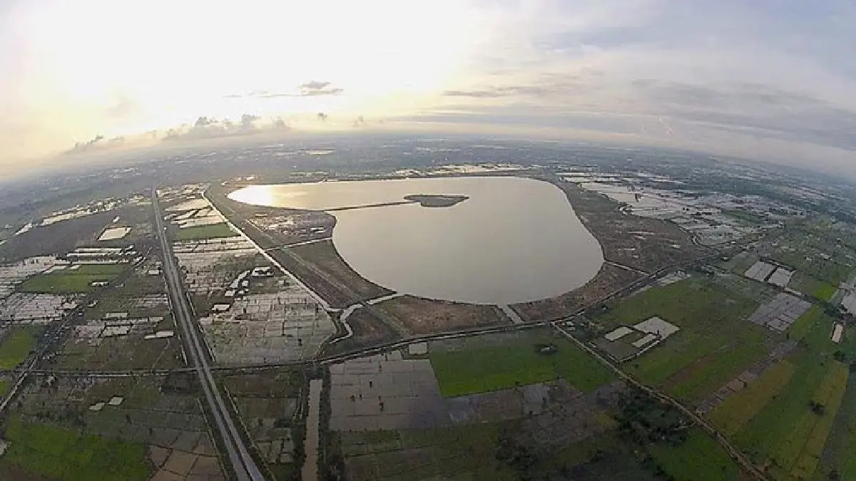 ภาพแก้มลิงจาก royalparkrajapruek.org