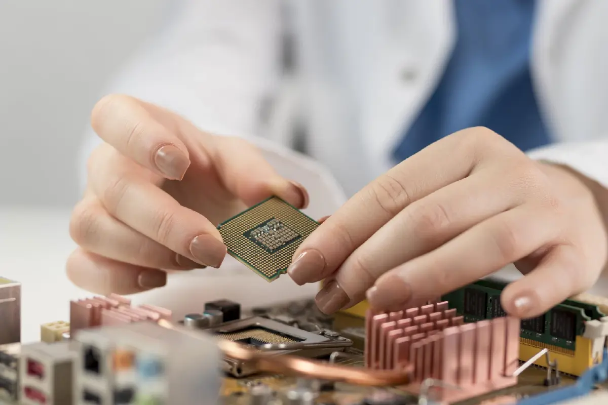 Infineon เตรียมเปิดโรงงานชิปเซ็ตในไทย ต.ค. 69 ดึงเด็กอาชีวะร่วมงาน