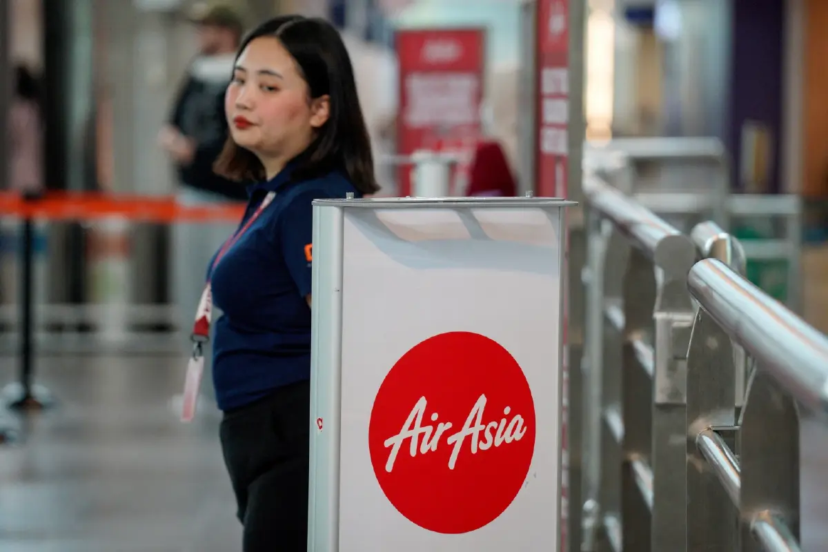 แอร์เอเชียยันไม่ใช่หาเงินเพื่อรอด ลุยปรับหนี้ 3.3 หมื่นล้าน
