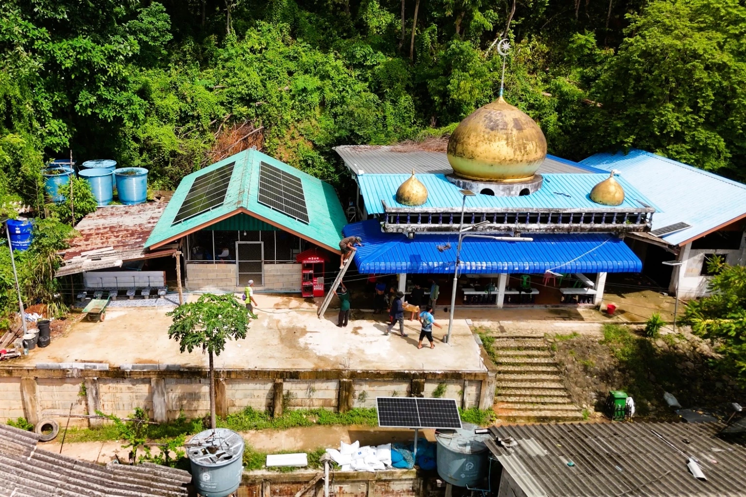 GULF เดินหน้า “Green Energy Green Network” ปี 69 ส่งมอบพลังงานสะอาด ฟื้นท่องเที่ยวชุมชนบ้านแหลมนาว ระนอง
