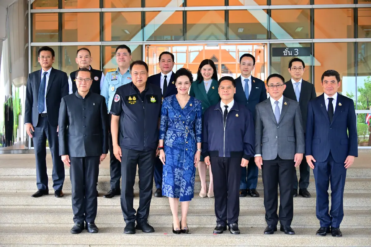 รัฐบาลตั้ง 3 ทีมเฉพาะกิจลุยปราบ E-Waste ข้ามชาติ ตรวจ 915 ตู้ จ่อเพิ่มโทษยึดทรัพย์