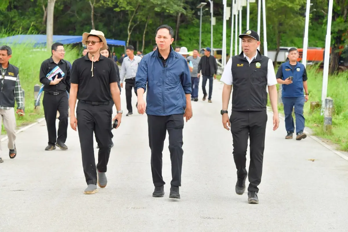 “รมว.สุริยะ” สั่งเพิ่มเครื่องสูบน้ำออเงิน-สายไหม เร่งระบายท่วมขัง