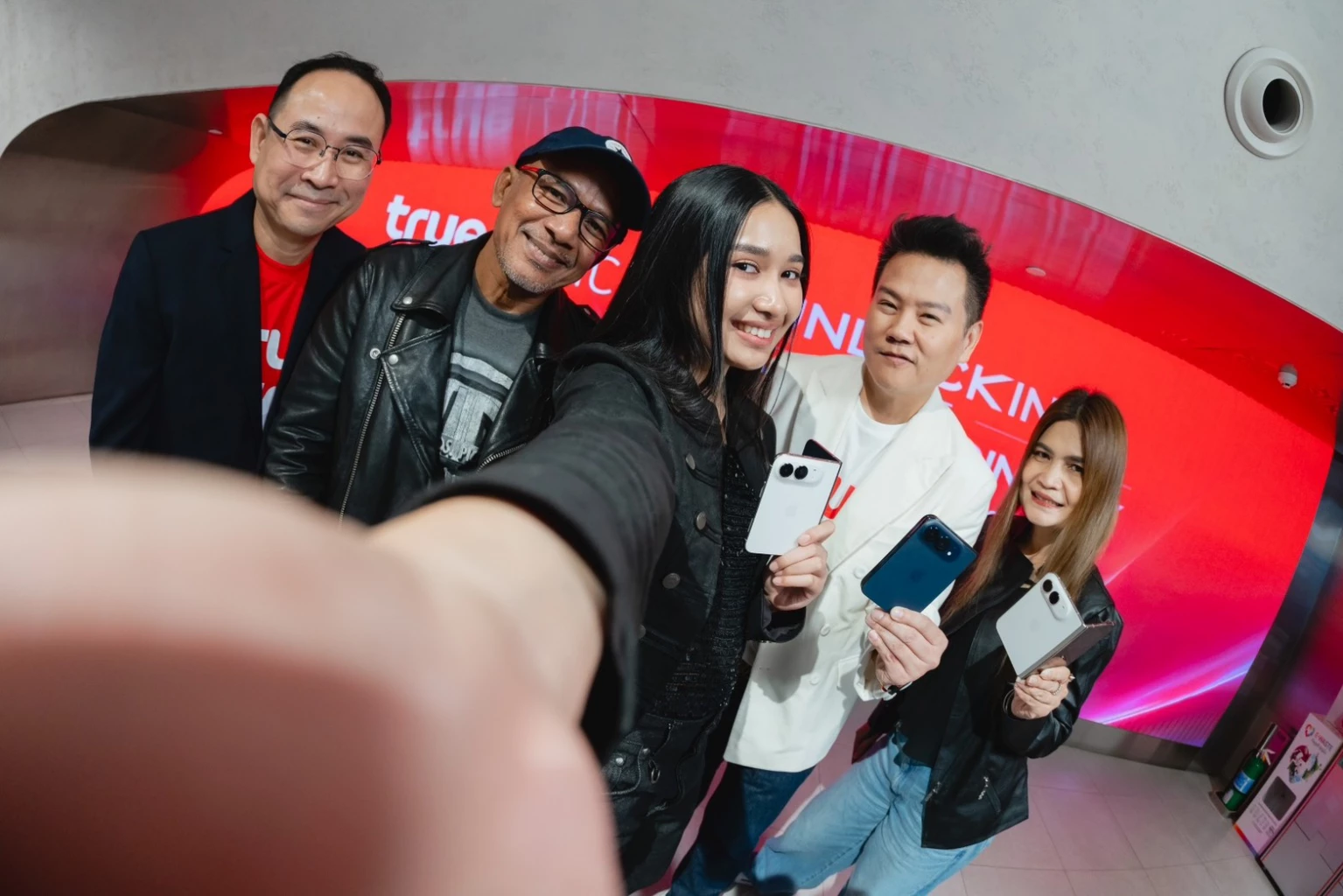 ทรู สร้างปรากฏการณ์ระดับโลก! ดึง “เนเน่” ขึ้นแท่น World Brand Ambassador คนใหม่