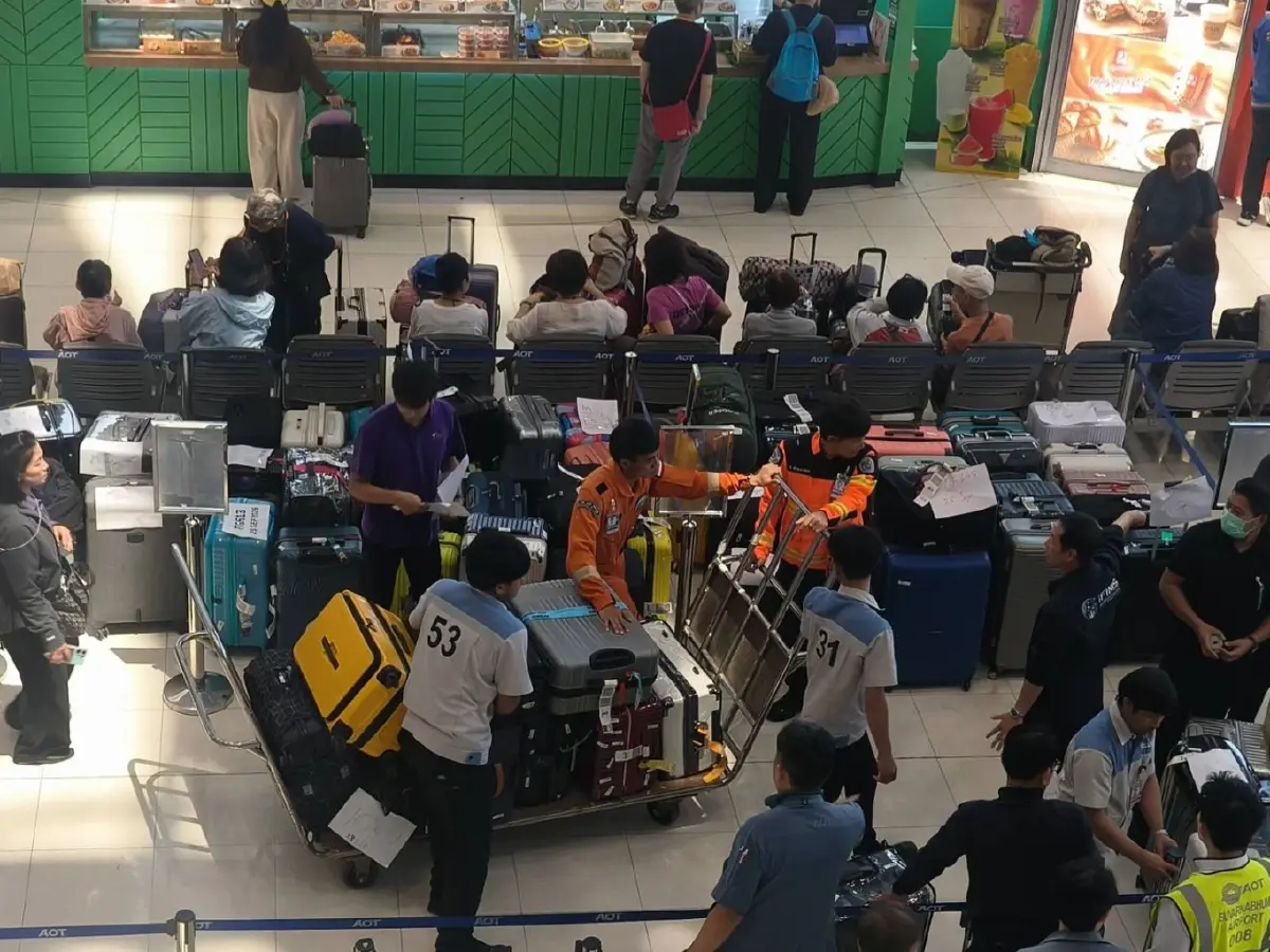วิกฤตการบินไทยยังไม่จบ! ผู้โดยสารสะท้อนบริการทรุด รอรถรับส่ง-กระเป๋าล่าช้า จี้ฟื้นมาตรฐาน