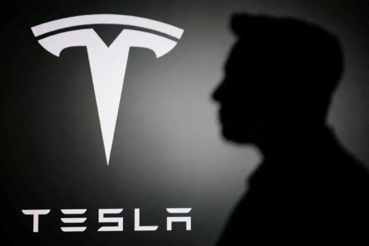 นักวิเคราะห์ชี้ Tesla จ่อควบรวม SpaceX ผสานขุมพลัง AI เต็มรูปแบบ