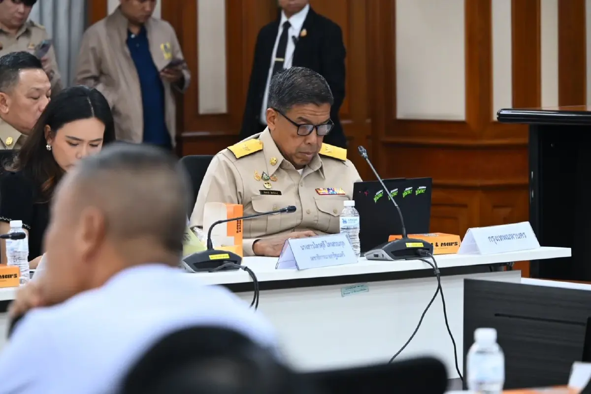 ประชุมปภ.วันที่12 เตือนภาคใต้เฝ้าระวังฝนตกหนัก สั่งเร่งโอนเงินเยียวยาน้ำท่วม