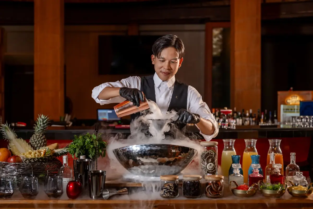 เรเนซองส์ ปั้นรายได้ F&B ใช้รสชาติท้องถิ่นดึงนักท่องเที่ยว