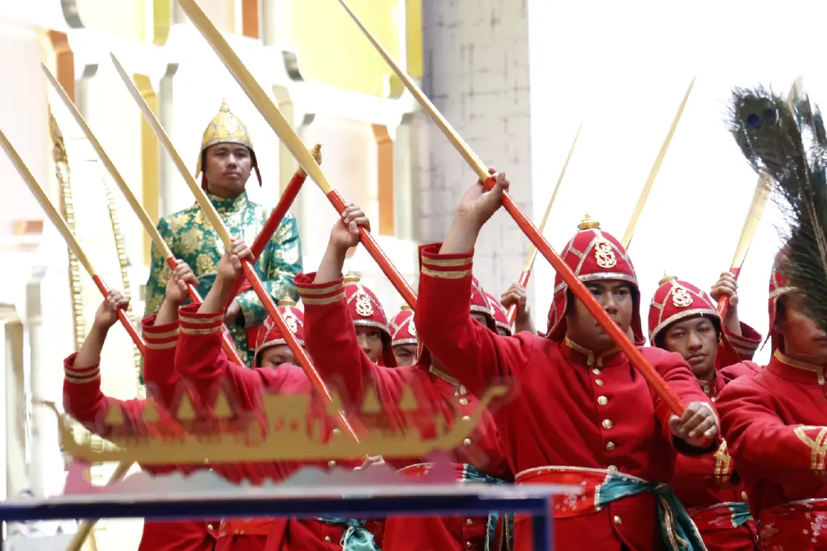 เปิดโลก 52 เรือพระราชพิธี ชมศิลป์ไทยผ่านพยุหยาตราทางชลมารค