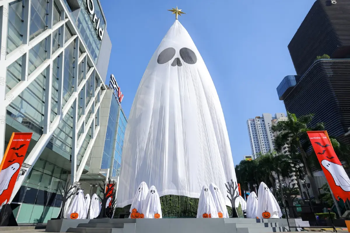 ’Spooky Boo‘ ผียักษ์คัมแบ็ก! แลนด์มาร์กฮาโลวีนสุดปังกลางเมือง