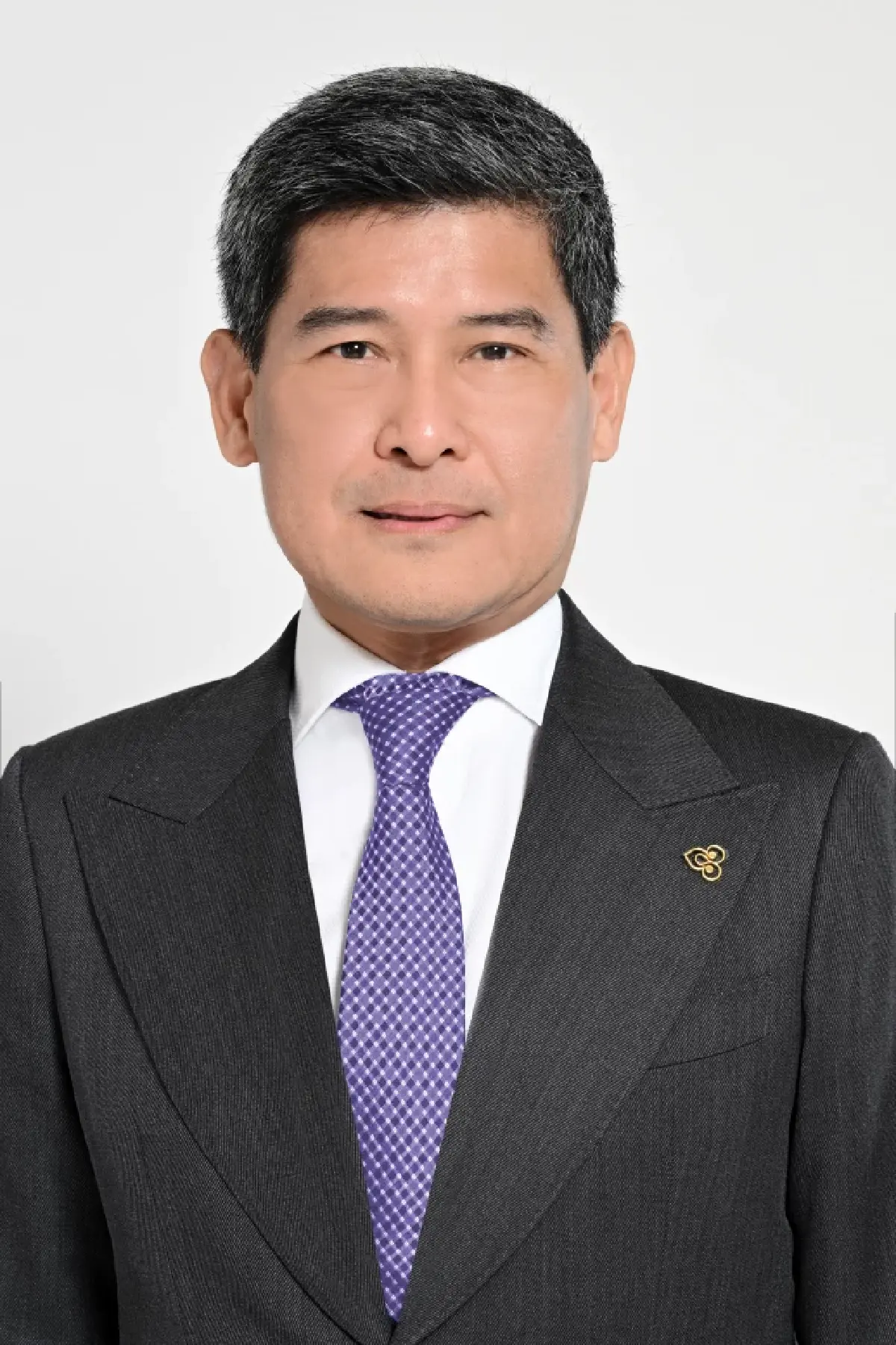 เชิดพันธ์ โชติคุณ