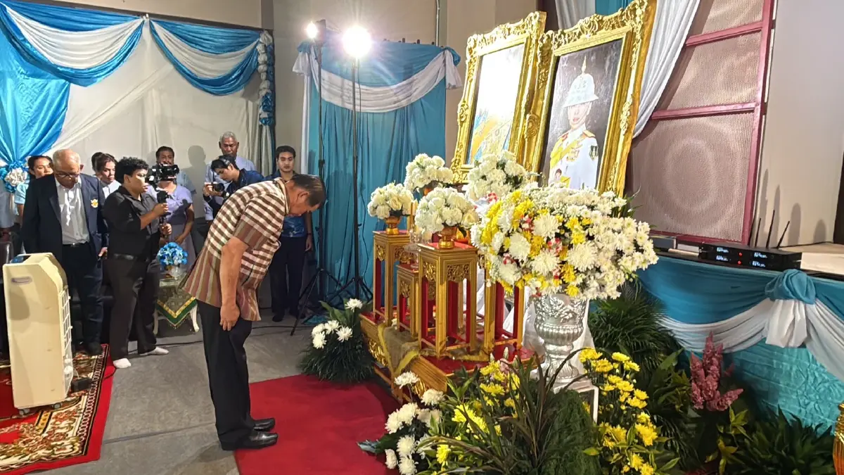 “นิพนธ์” ประธานปลงผมบรรพชาสามเณร-ศีลจาริณี ถวายพระราชกุศลฯ
