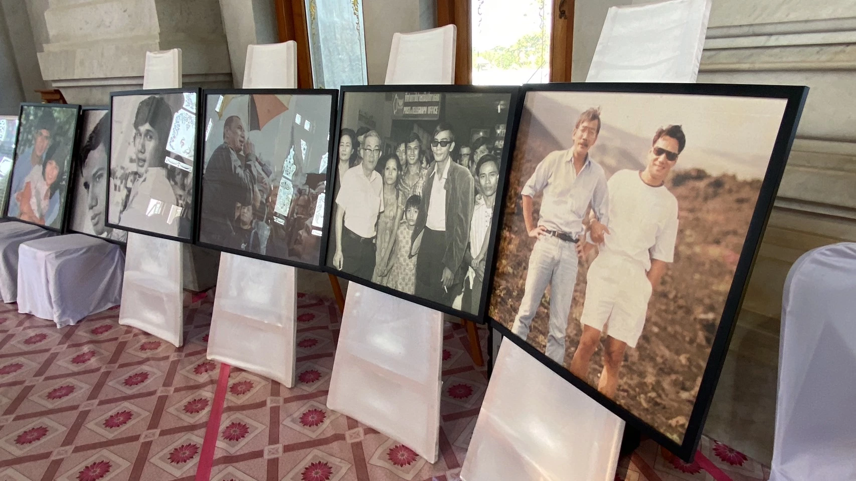 image-gallery