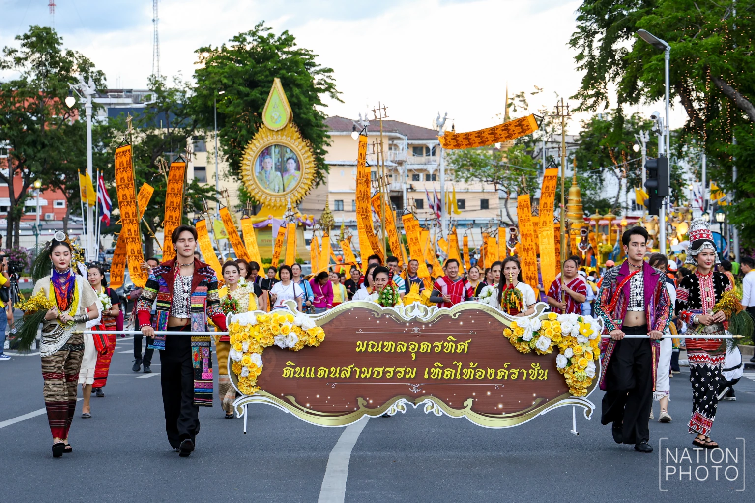 image-gallery