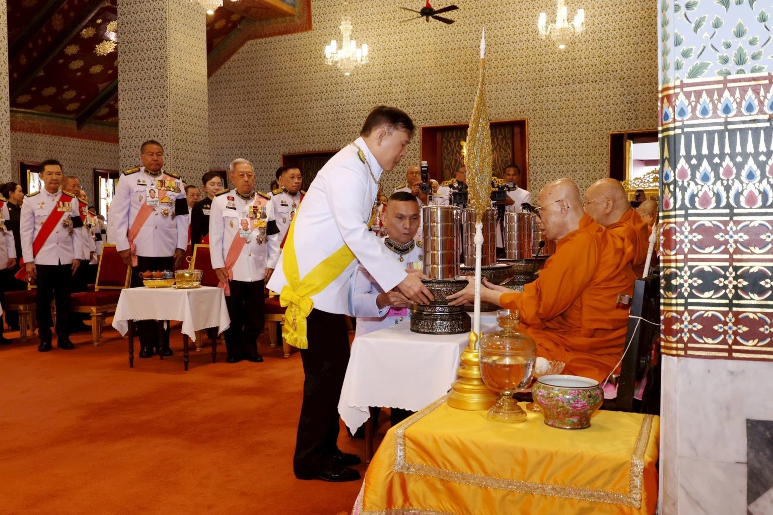 image-gallery