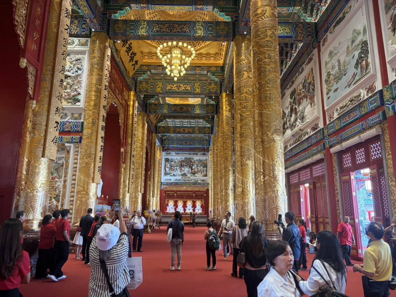 image-gallery