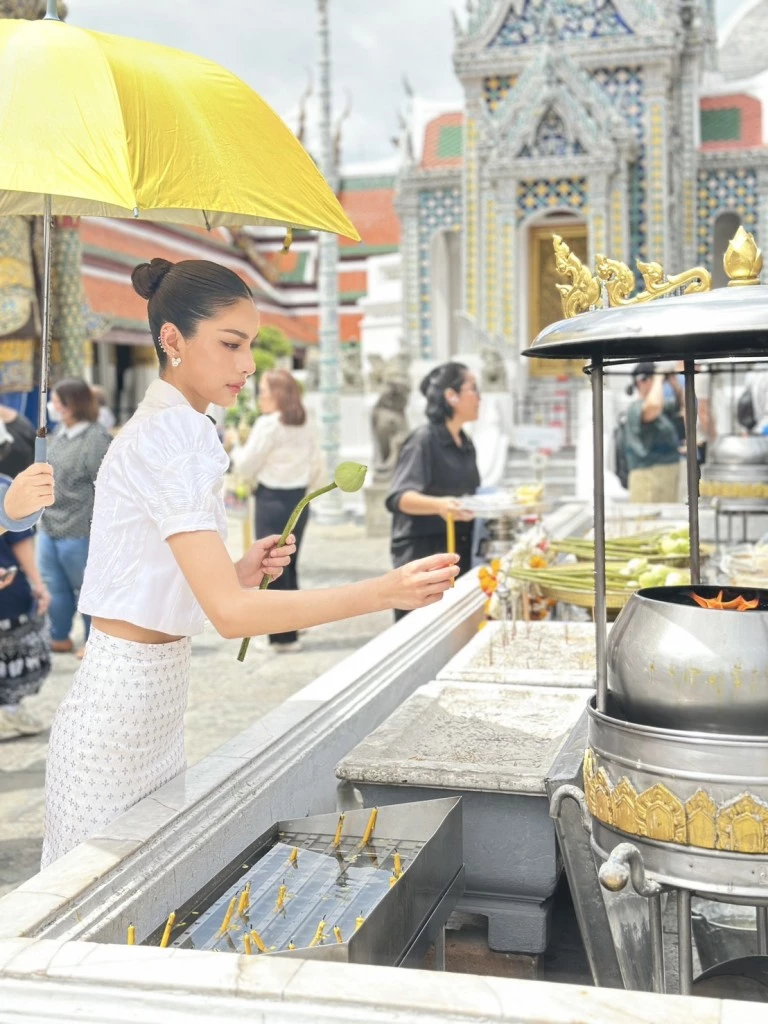 image-gallery