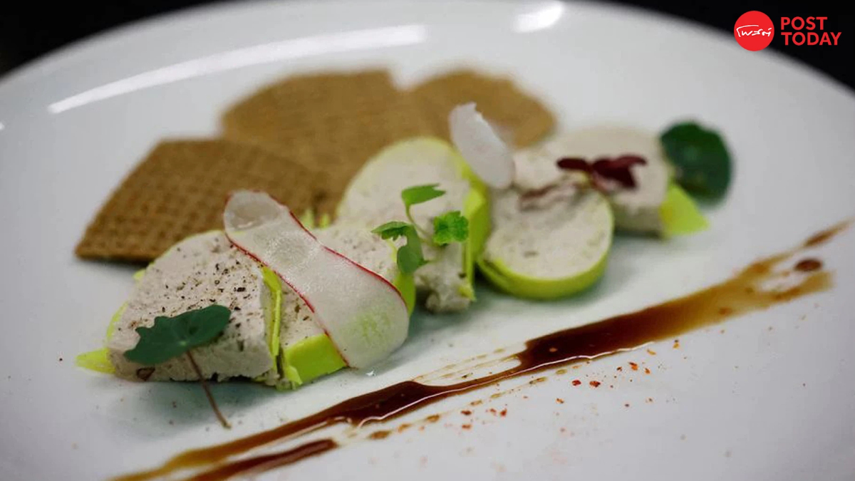 "faux gras" ฟัวกราส์จากเนื้อทางเลือกที่เป็นมิตรต่อสัตว์และสิ่งแวดล้อม "faux gras" ฟัวกราส์จากเนื้อทางเลือกที่เป็นมิตรต่อสัตว์และสิ่งแวดล้อม