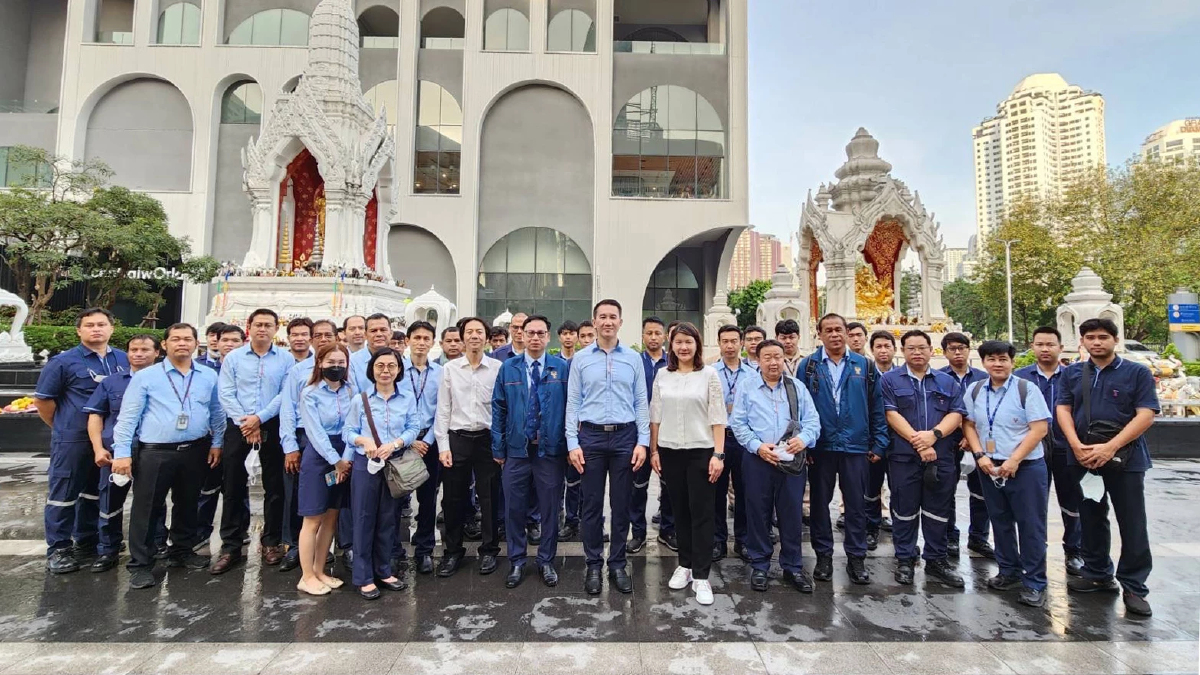 ทำบุญครบรอบ 23 ปี เปิดให้บริการรถไฟฟ้าบีทีเอส ทำบุญครบรอบ 23 ปี เปิดให้บริการรถไฟฟ้าบีทีเอส