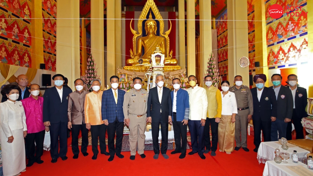 สุวัจน์ นำชาวโคราช ถวายพระพรชัยมงคล 'สมเด็จเจ้าฟ้าพัชรกิติยาภาฯ' สุวัจน์ นำชาวโคราช ถวายพระพรชัยมงคล 'สมเด็จเจ้าฟ้าพัชรกิติยาภาฯ'
