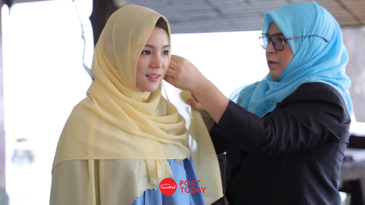 "มาดามเดียร์" อวยพรพี่น้องมุสลิมให้มีสุขภาพพลานามัยแข็งแรง "มาดามเดียร์" อวยพรพี่น้องมุสลิมให้มีสุขภาพพลานามัยแข็งแรง