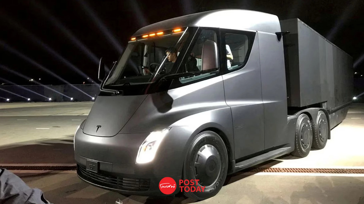 Tesla เล็งใช้แบตเตอรี่จากเหล็กกับรถบรรทุกกึ่งไฟฟ้า Tesla เล็งใช้แบตเตอรี่จากเหล็กกับรถบรรทุกกึ่งไฟฟ้า