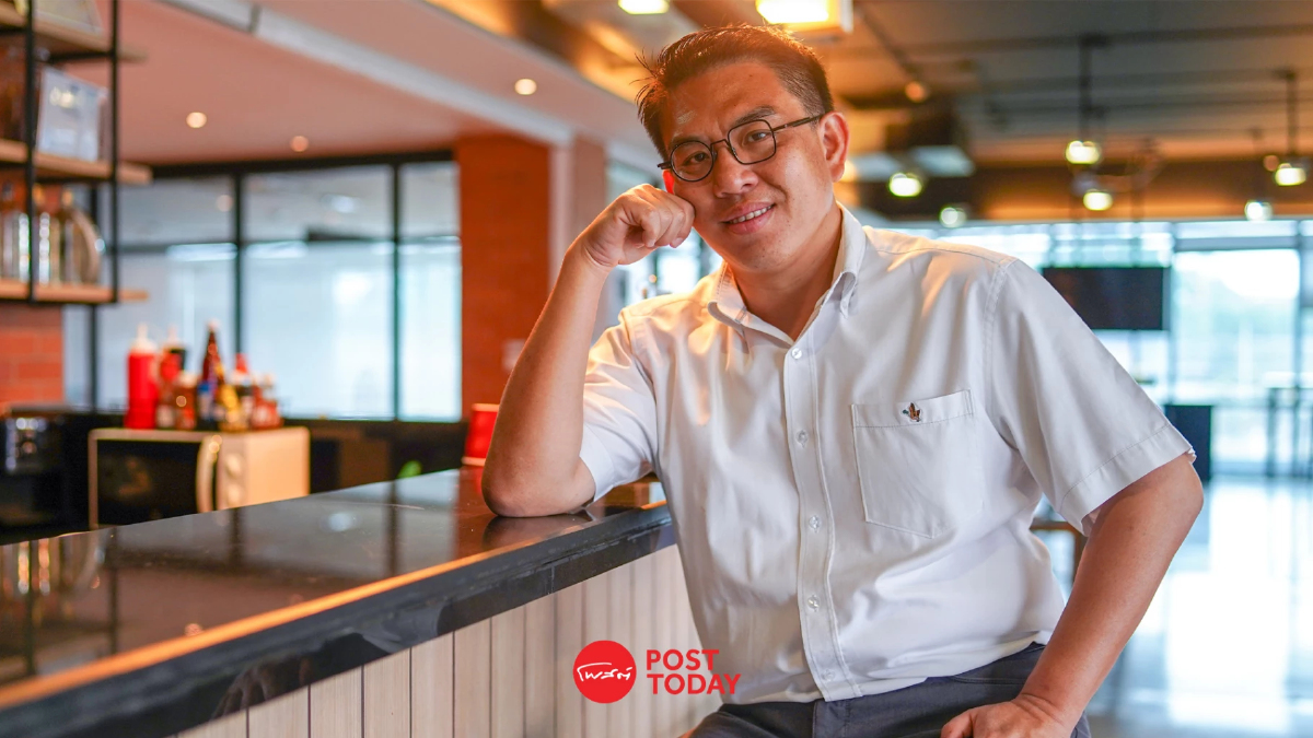 วิโรจน์ ไม่โต้จตุพร วิพากษ์ก้าวไกลชวดตำแหน่งประธานสภาฯ วิโรจน์ ไม่โต้จตุพร วิพากษ์ก้าวไกลชวดตำแหน่งประธานสภาฯ